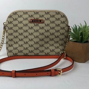 Michael Kors Cindy Signature Dome Crossbody